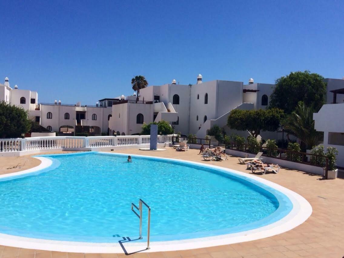 Ferienwohnung Chromotheraphy Cerca Del Mar Costa Teguise Exterior foto